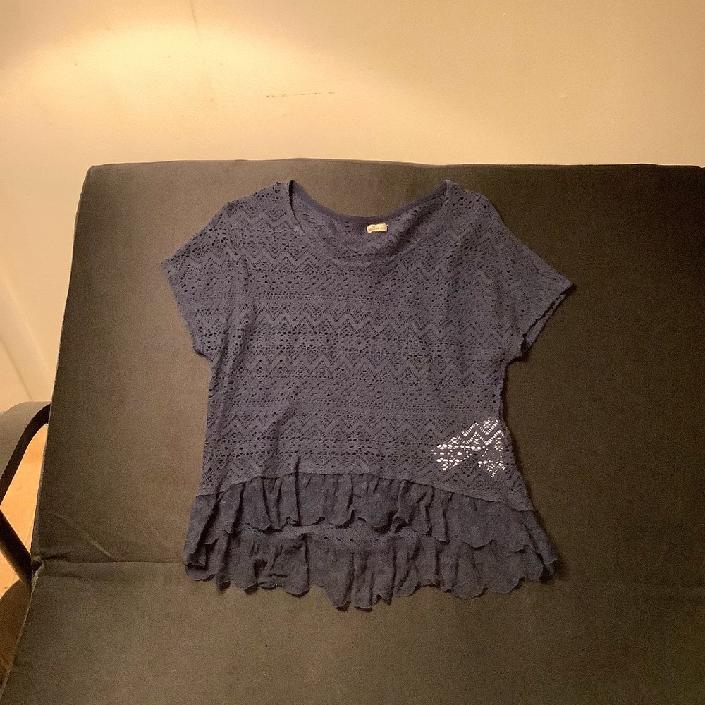 XSmall Hollister Cropped Lace Short Sleeve